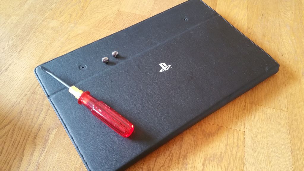 レビュー】持ち運びに便利なHoriの「Portable Gaming Monitor