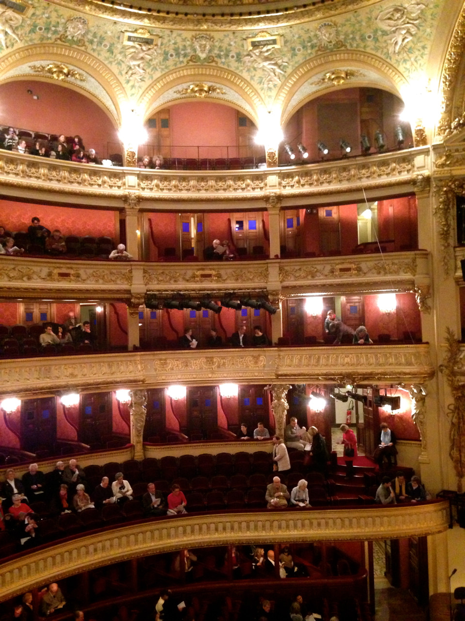 オペラコミック Theatre National De L Opera Comique お花ちゃん通信 オペラコミック Theatre National De L Opera Comique お花ちゃん通信