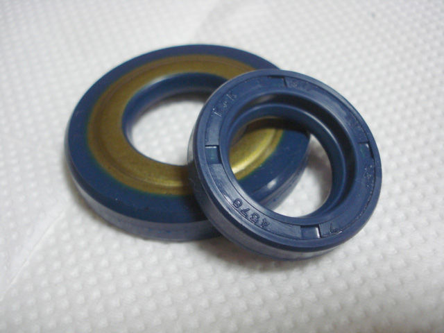 オイルシールについて （追記あり） : スティール・スクーター・ラン
