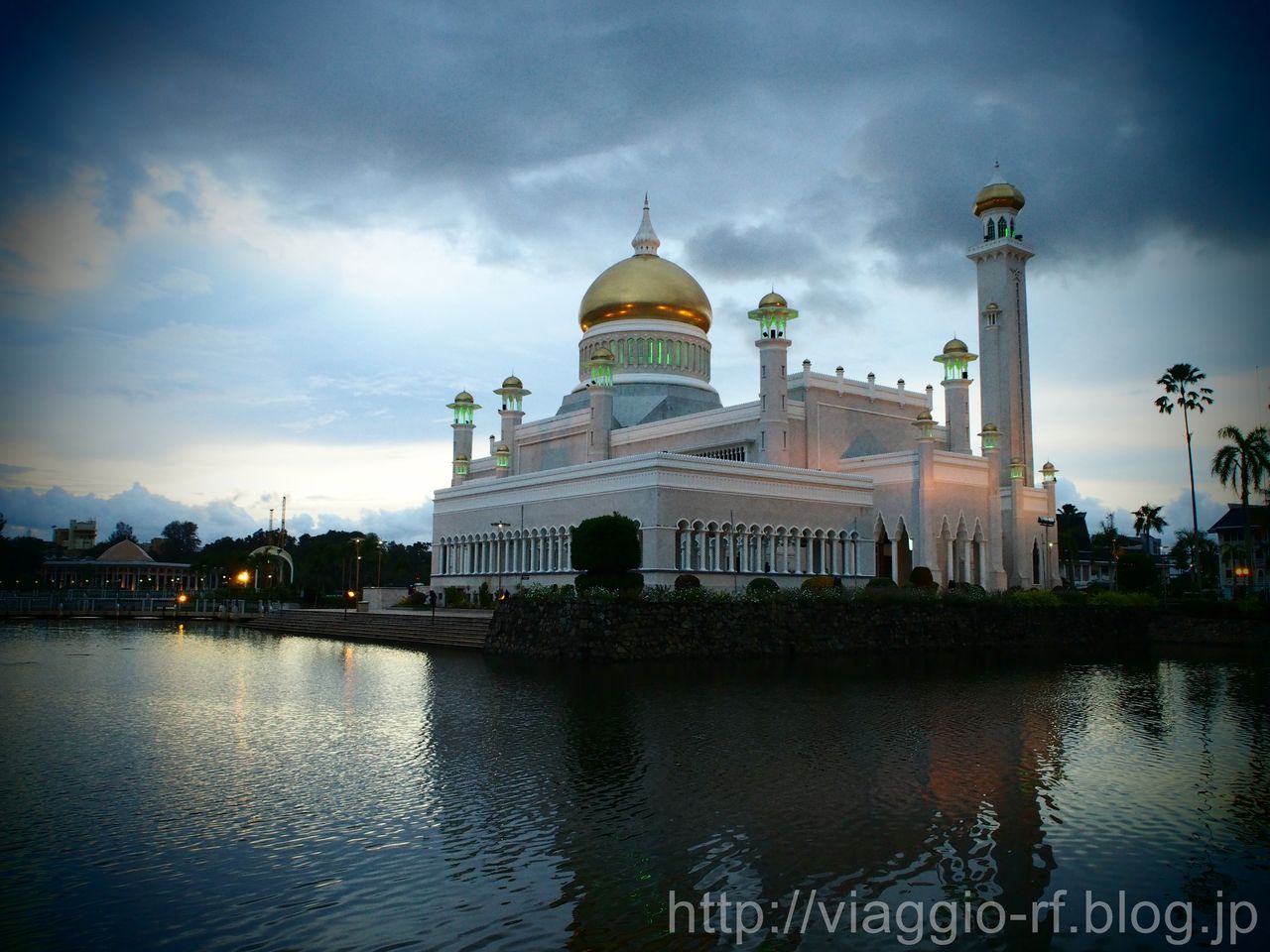 ブルネイで一番のお気に入り オールドモスク Viaggio 旅好きレナの旅日記