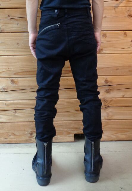 パンツ 747PAM3 JULIUS PRE-FALL 2021 747PAM3 JULIUS PRE-FALL 2021