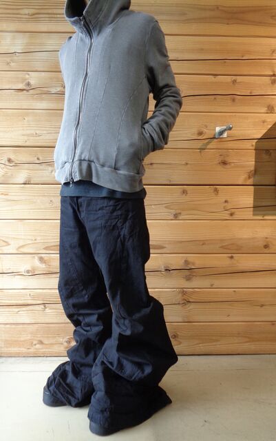 JULIUS FW 2025 [ garden; ] 917PAM13 : VIBE_nagano/JULIUS・The