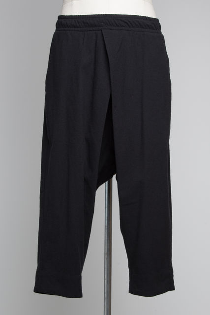 パンツ 747PAM3 JULIUS PRE-FALL 2021 パンツ 747PAM3 JULIUS PRE-FALL 2021 JULIUS Pre-Fall 2024
