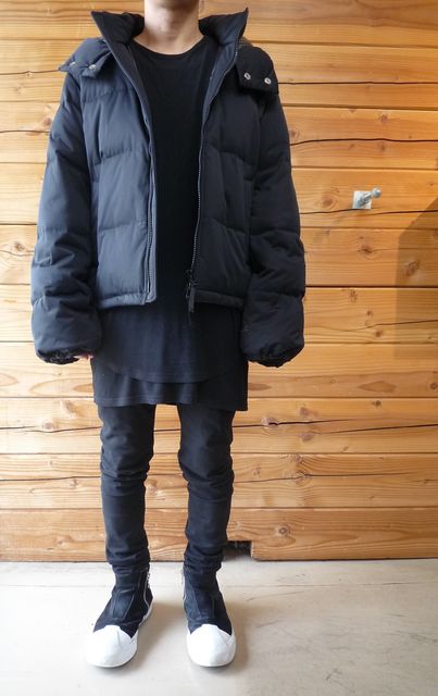 ダイエットブッチャースリムスキン黒ボリュームスリーブダウン 