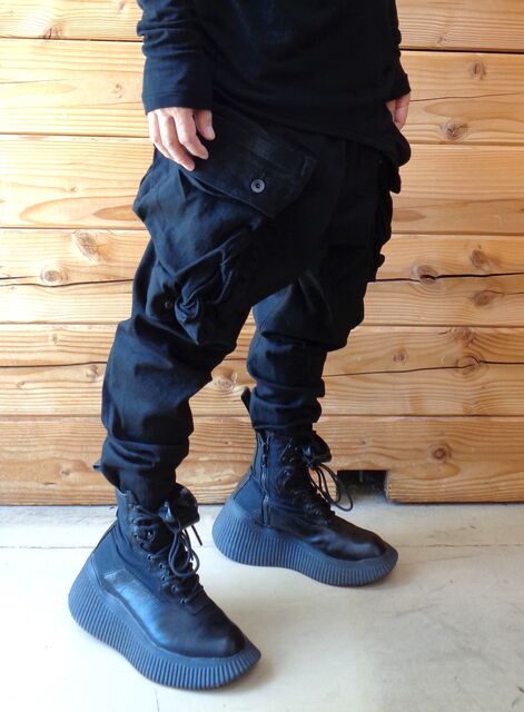JULIUS AW20 [ DUKKHA;] 717PAM15-BK : VIBE_nagano/JULIUS・The 