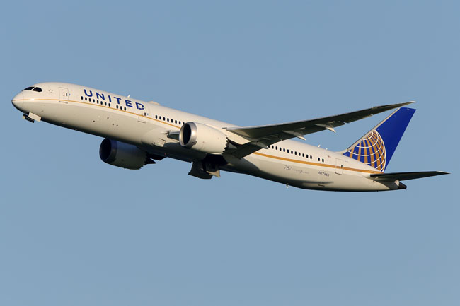 -9OCT'19_148D1X_N27958(UA876