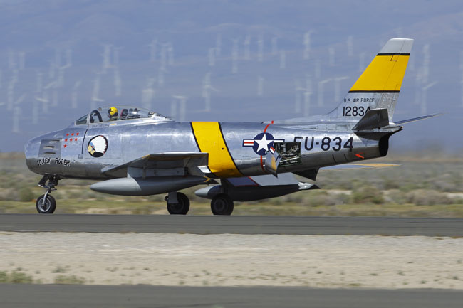 19MAR'16_617D1X_N186AM(F-86
