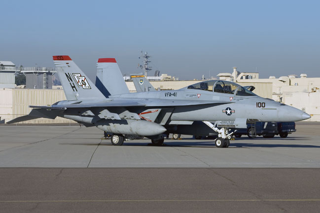 15NOV'06_902D1II_NH#100(VFA41