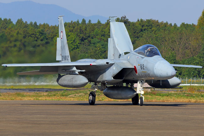 25OCT'15_166D1X_22-8812(305SQ
