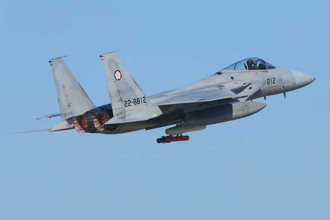 16NOV'15_261D1X_22-8812(305SQ