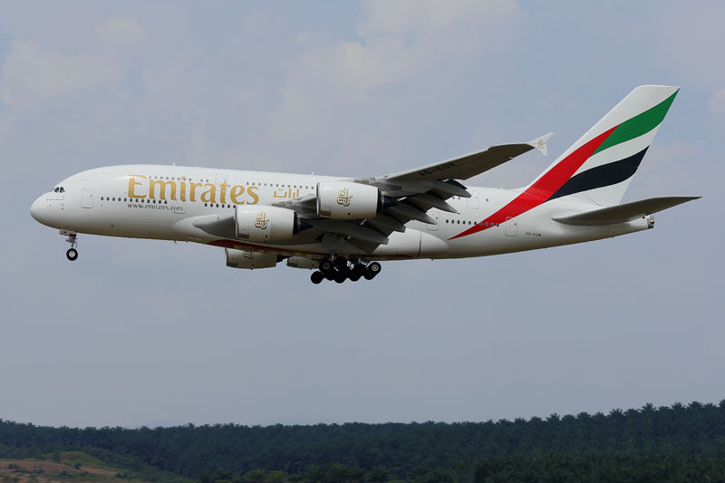 KUL 3月12日 Part.2 : 飛行機好きの 