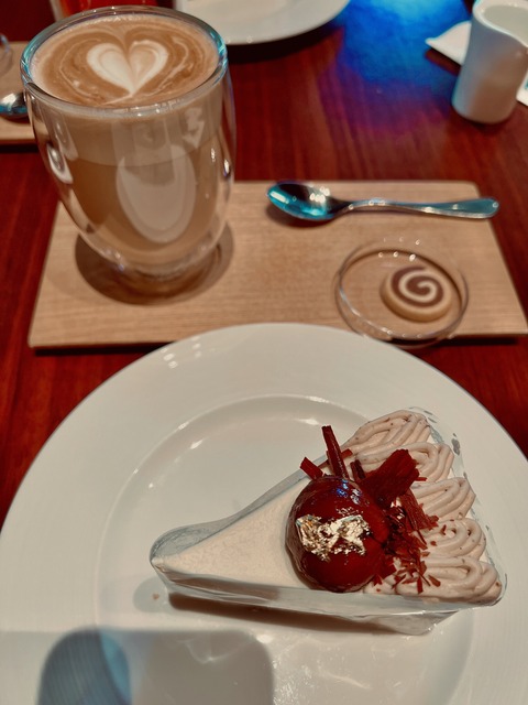 3E0C5818-7F8C-45B9-9ED0-199F9BFE09E3