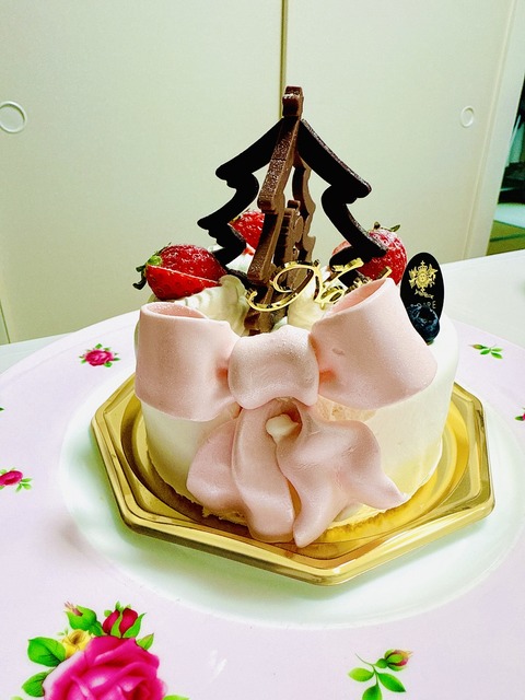 CDAA8229-6A99-499A-BD15-DA9525869738