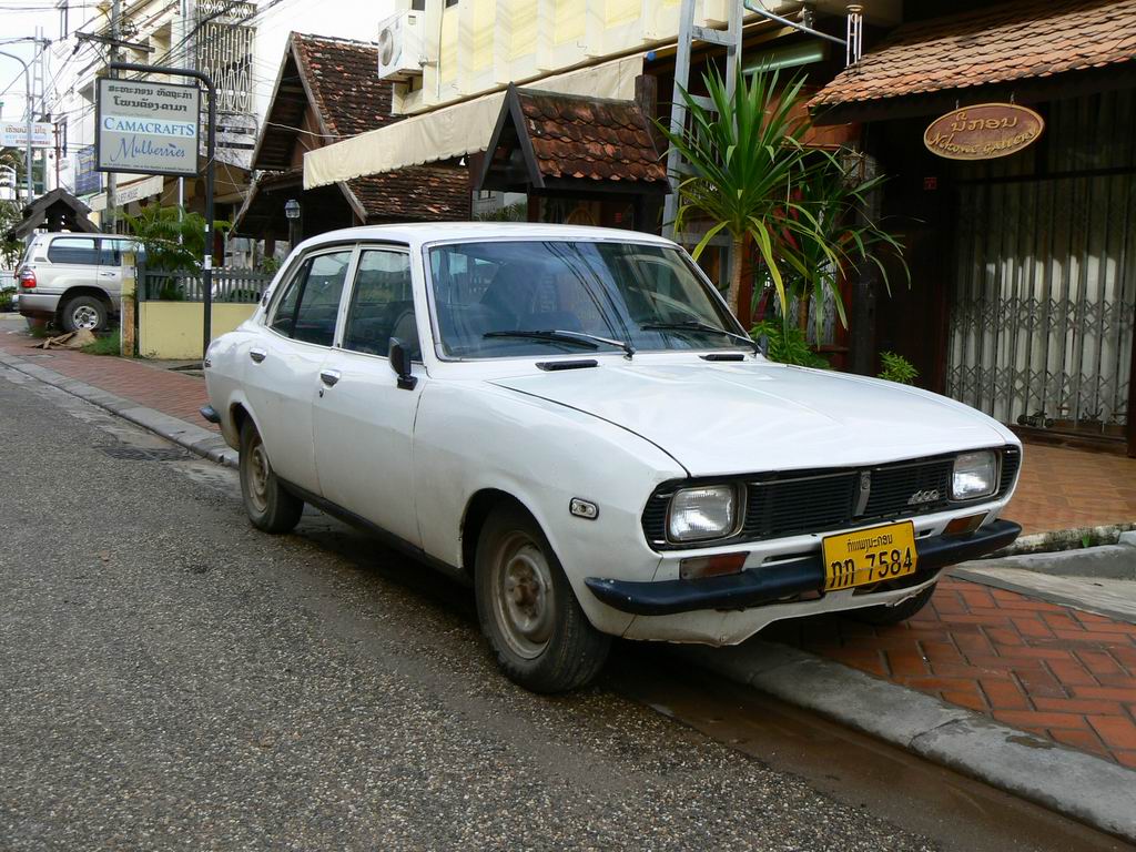 ビエンチャンの日本車 ベトナムをうろうろ ついでにカンボジアもうろうろ おまけで上海も ラオス タイ