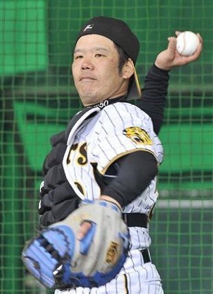 藤井彰人