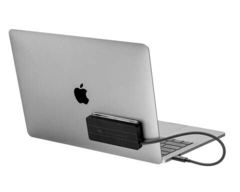 MacBook Pro 2019, 外付けSSD付き