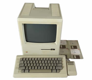 生産完了商品 Macintosh Classic II 本体＋英語キーボード＋オリジナル