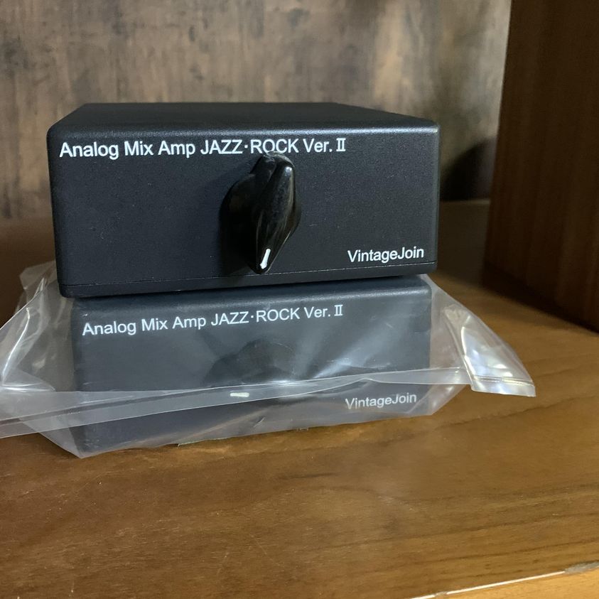 vintageJoin 鉄と木のスピーカー、アンプセット 飾って楽しい・聴いて楽しい！ 鉄と木のインテリアスピーカー(By
