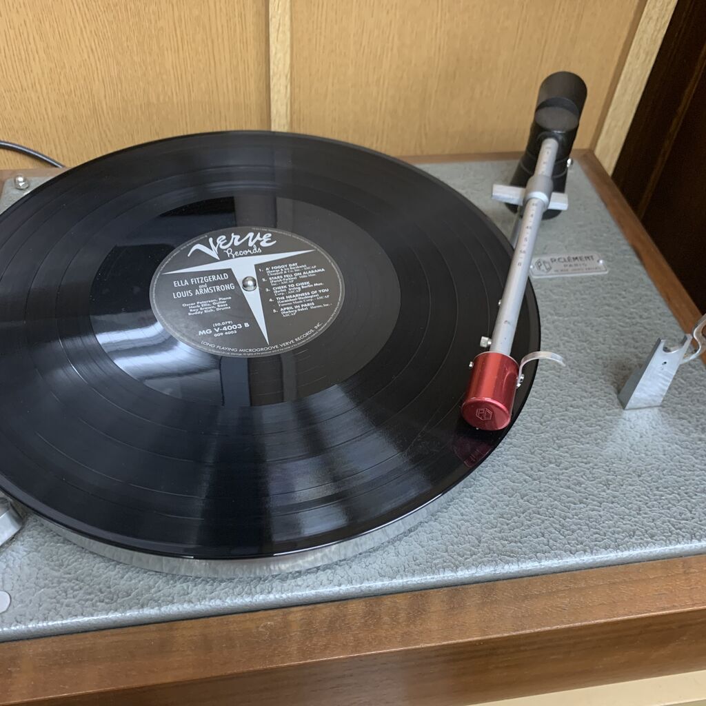 EQカーブ調整型真空管フォノイコライザーの入力許容電圧