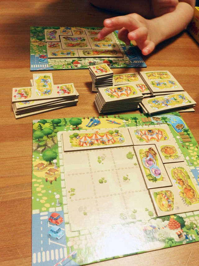 自分の遊園地を作る タイニーパーク Haba きょうは何して遊ぶ 子供とアナログゲームする日記