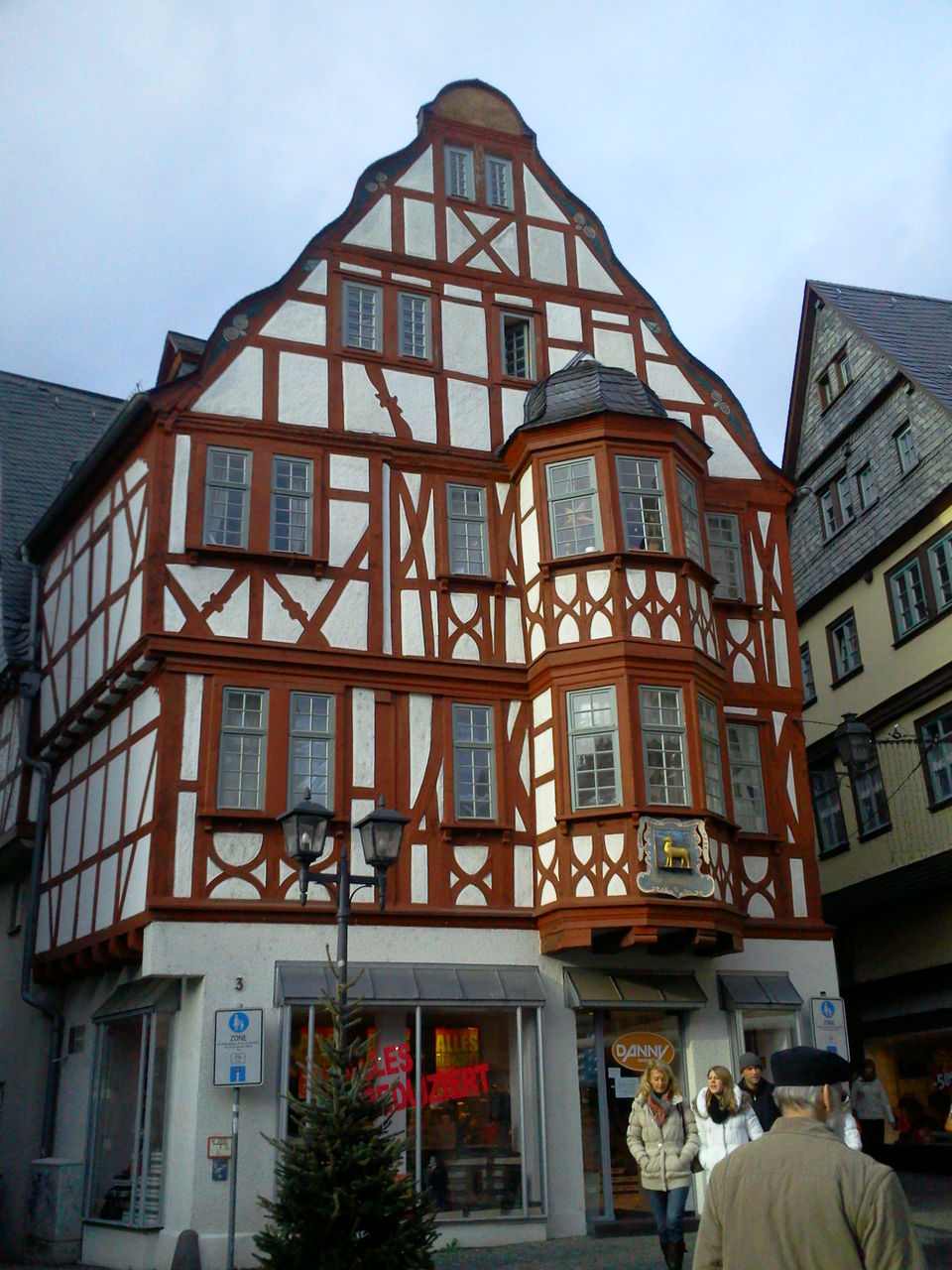 びおら こあら Limburg リンブルグ木組みの家