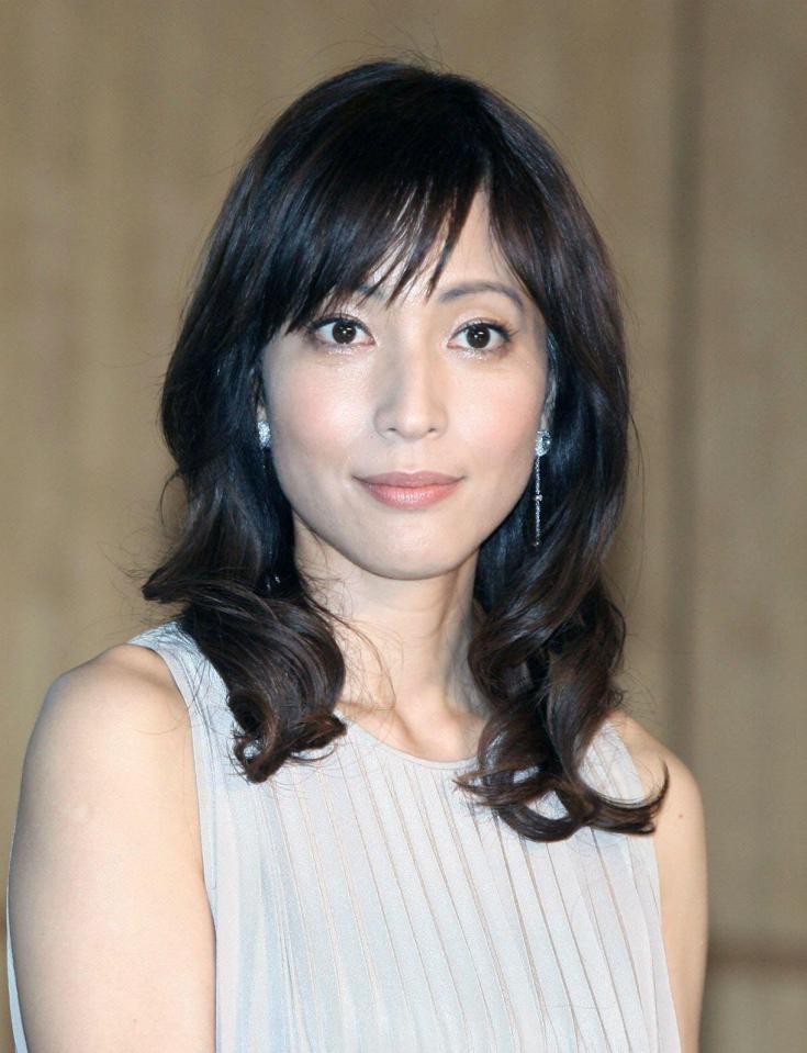 鈴木杏樹の不倫騒動、スリッパ発言にツッコミ殺到やんけ！