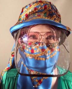 叶姉妹、独自のコロナ対策のマスク姿に称賛の声「センスあふれてステキ」