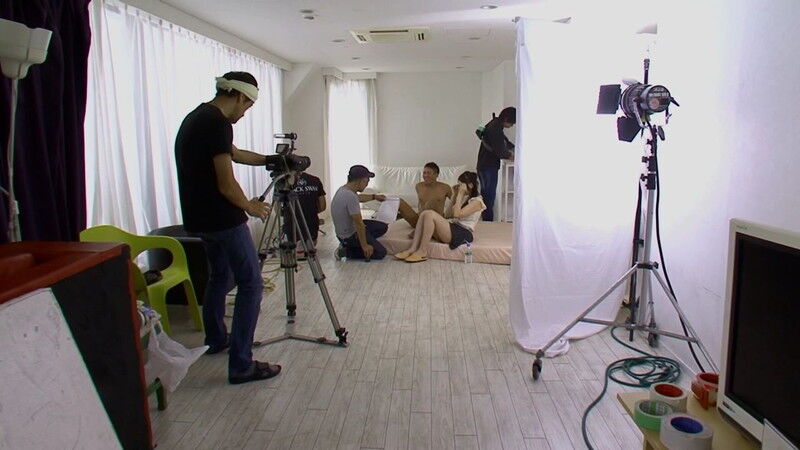 ちょｗ AV女優が業界の闇を暴露したやんけｗｗｗ