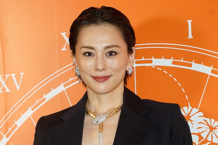 米倉涼子ｗｗｗまさかの麻薬取締法違反！逮捕の危機やんけ！ｗｗｗマジかよｗ