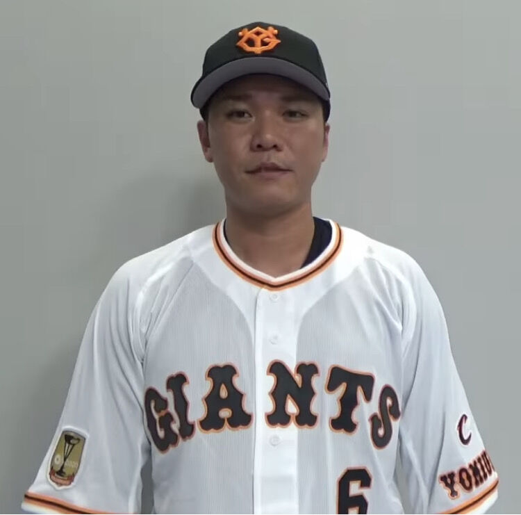 悲報 新しい巨人のユニフォーム スケスケでダサい 永久不滅ジャイアンツ 悲報 新しい巨人のユニフォーム スケスケでダサい 永久不滅ジャイアンツ