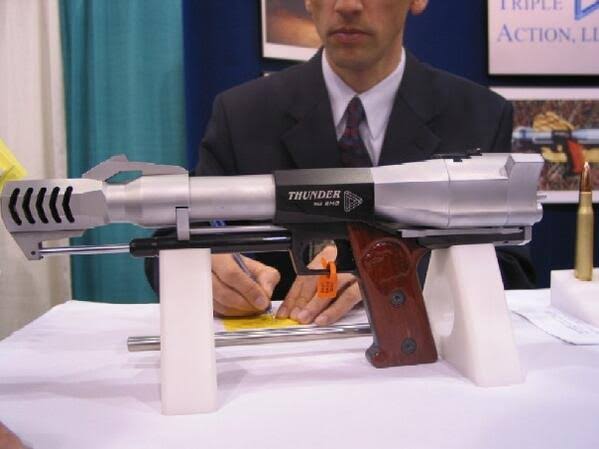 漫画家 最強の拳銃といえば デザートイーグル ワイ あっ この作者の銃知識 浅い な Vipヌクモリティ 漫画家 最強の拳銃といえば デザートイーグル ワイ あっ この作者の銃知識 浅い な Vipヌクモリティ