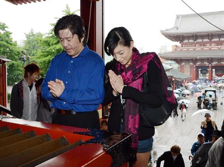 【画像有】故上原謙さんの末娘で女優の仁美凌と故若山富三郎さんの長男で俳優の若山騎一郎が結婚 : VIPPERなニュース4時
