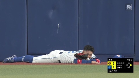 DlUYSLsyKOEEZODd.mp4_000016200