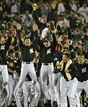 20051026-04064866-jijp-spo-view-001