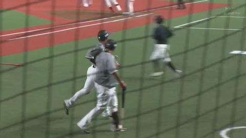 bandicam 2023-05-09 18-35-45-602.mp4_000140099