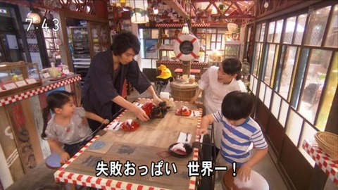 COqCyr2U8AAjSHi