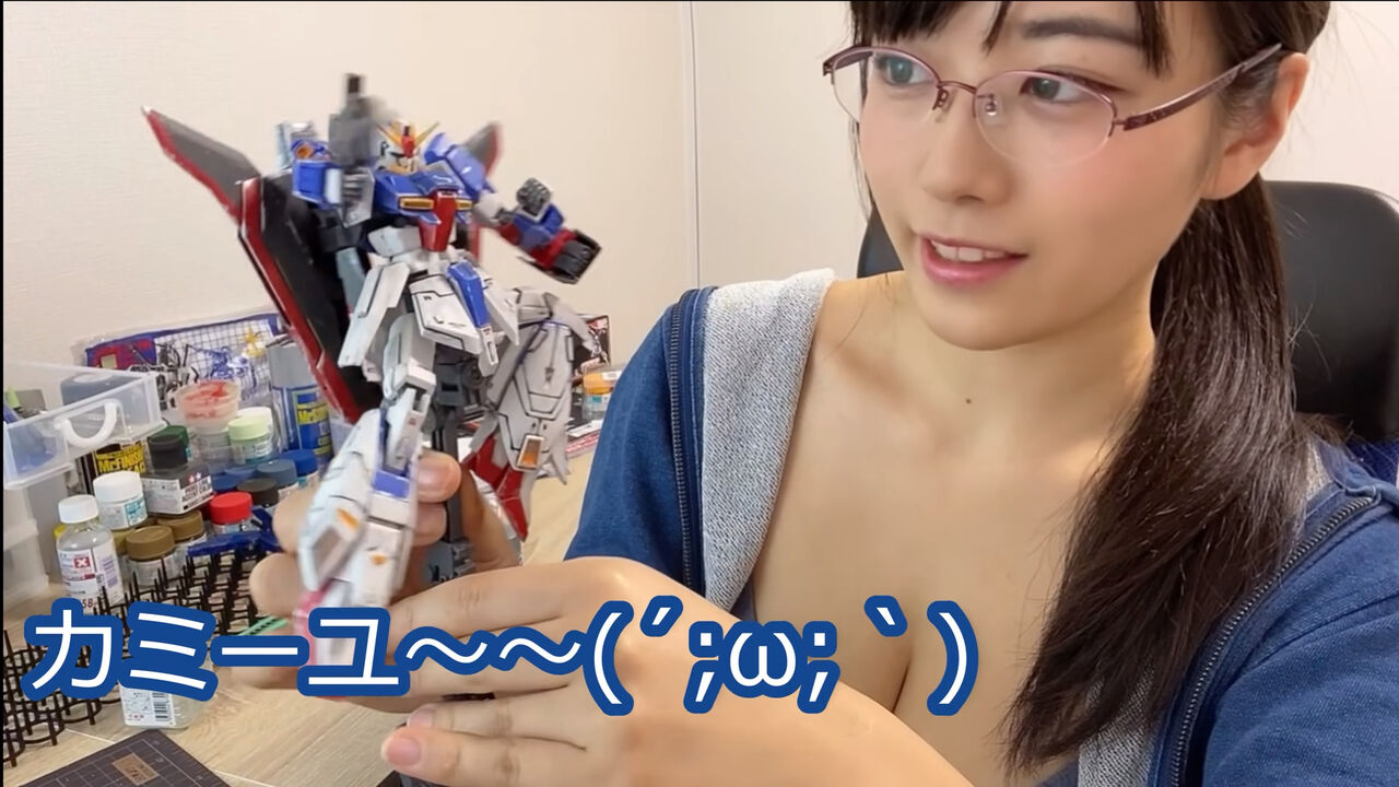 画像 オタク女子 おっぱい出してガンプラ作った 0万再生 まとめウォッチ速報