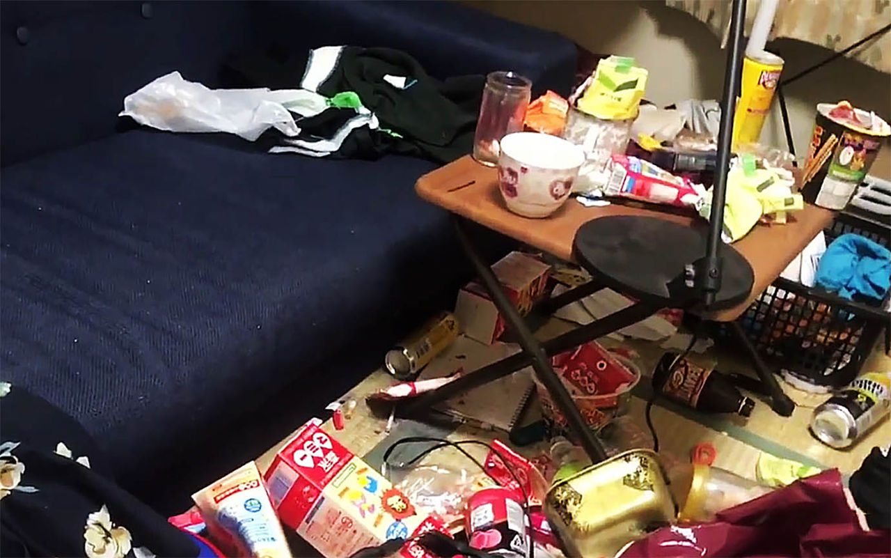 衝撃 美人アイドルがヤバすぎる自分の部屋を公開 あまりにもゴミ屋敷すぎてヤバイ件 加瀬ちゃん まとめウォッチ速報