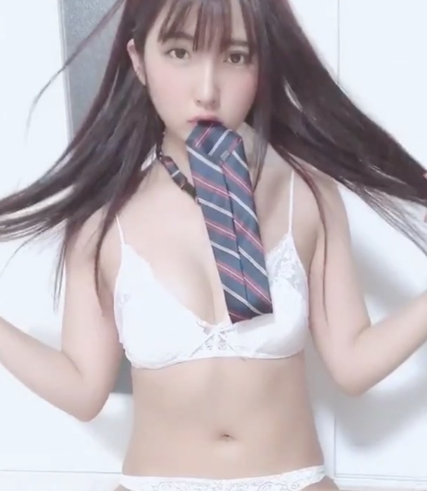 4e220613a6b69667172bec7ab41556ca