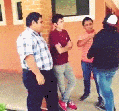 外人の爆笑gifおもしろすぎwwwwwwwwwww 外人の爆笑gifおもしろすぎwwwwwwwwwww