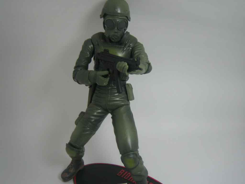 biohazard 10th Anniversary Action「hunk」＆バイオハザード リアル