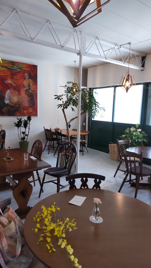 Cafe Maison　（韓国スタイルのカフェ）