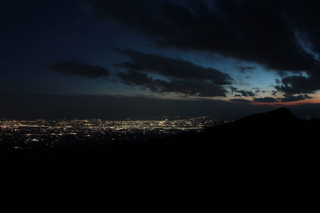 赤城山 長七郎山 夕日 夜景 トワイライトハイク 赤城山日記