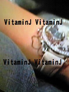 晴れ 仁くんの手首にクローバーのタトゥー Bandage番協さんからの感想 赤西仁くん応援サイト Vitamin J