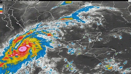 b_huracan patricia2