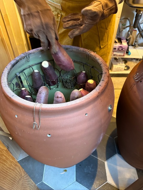 6734FA25-A904-4CCF-815D-171E689BCE03