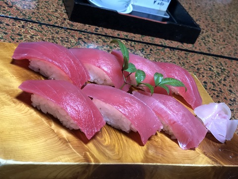 AA295961-595B-48FB-B4F6-2693A9F9190D