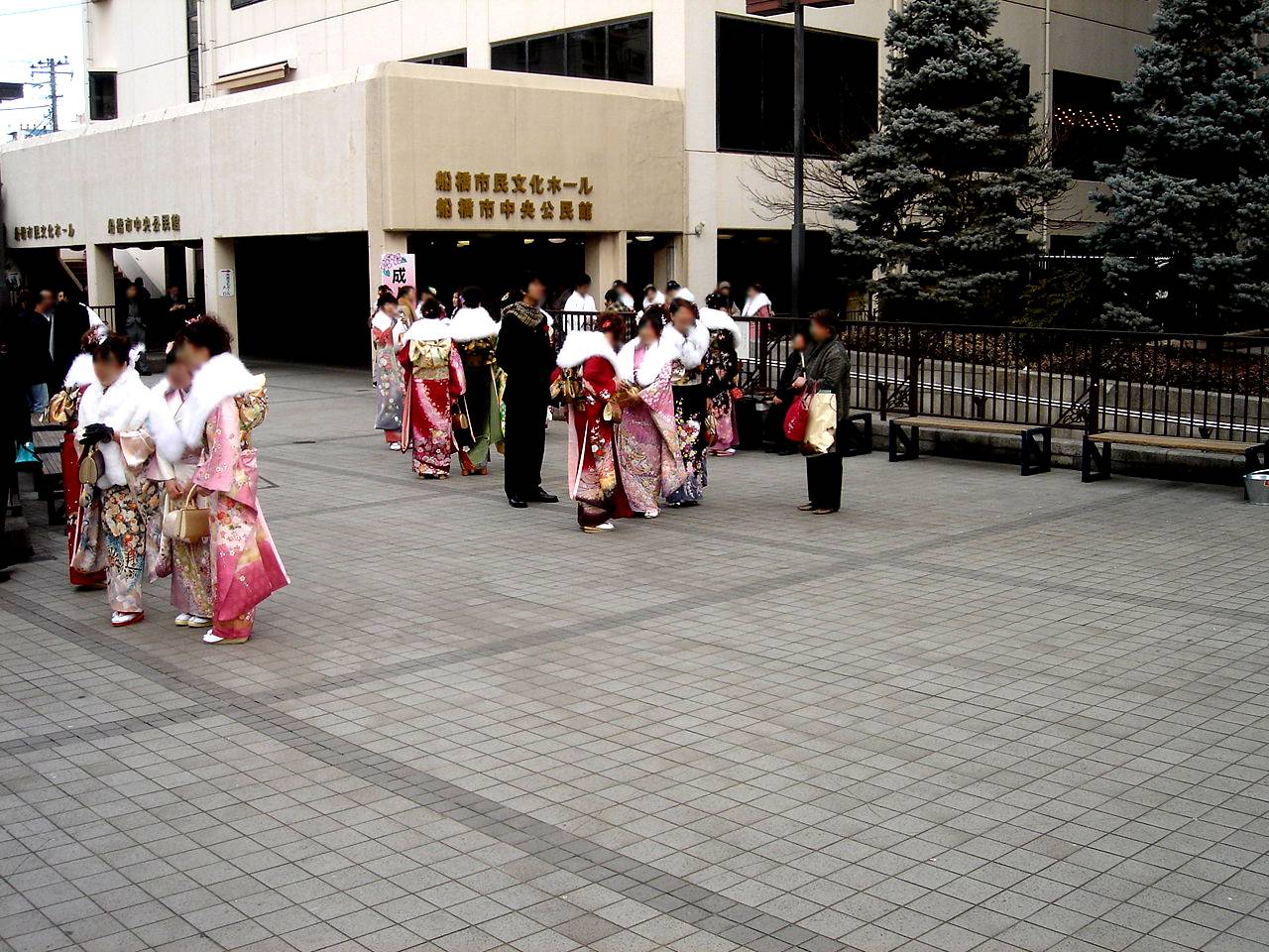 船橋の成人式 3 船橋市民文化ホール編 ビビット06part1