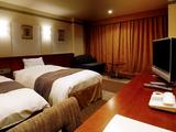 western style_room_mid