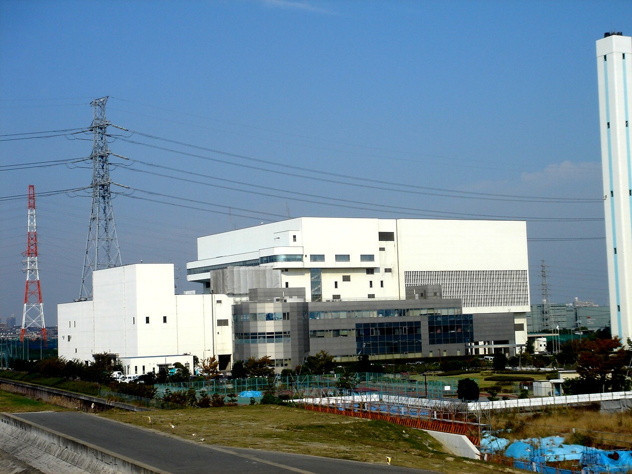 市川市クリーンセンターの温水プール07年9月オープン予定 ビビット06part2